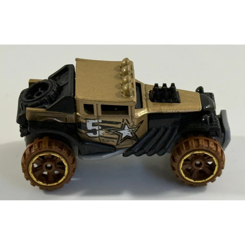 Hot Wheels Baja Bone Shaker Kids 1:64 Gold Black Off-Road Die-Cast Truck H34